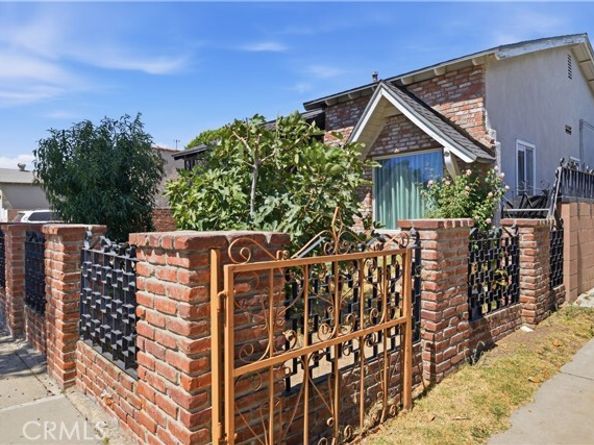 5017 Harbor, Commerce CA 90040