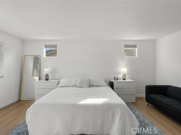13372 Hyland, Sylmar (los Angeles) CA 91342
