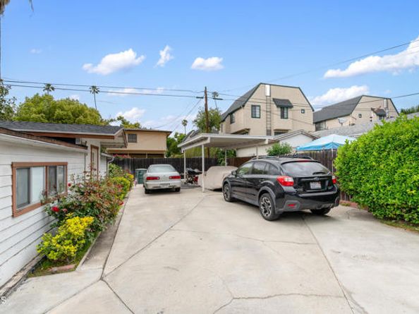 155 N Bonnie Avenue, Pasadena CA 91106
