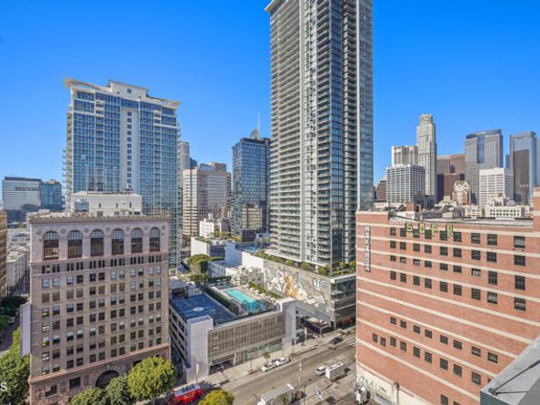 849 S Broadway M11, Los Angeles CA 90014
