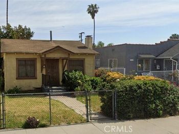 214 E 76th Place