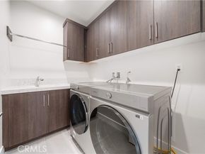181 Sweet Juniper, Lake Forest (el Toro) CA 92630