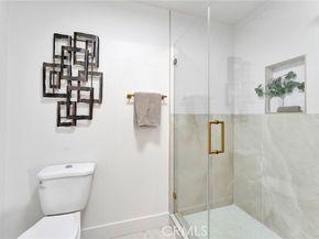 22706 Wood Lake Lane, Lake Forest (el Toro) CA 92630