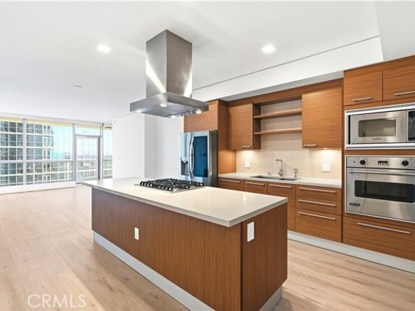 9 Macarthur, Santa Ana CA 92707