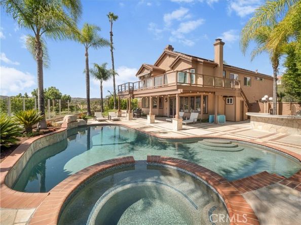 19 Windflower, Laguna Hills CA 92679