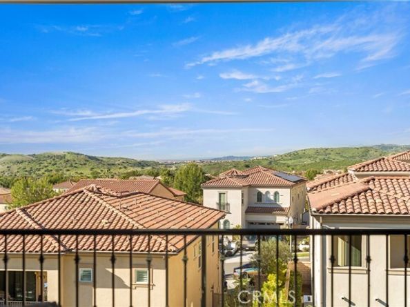 37 Caspian, Lake Forest (el Toro) CA 92630