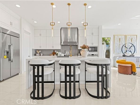 1186 Viejo Hills Dr, Lake Forest (el Toro) CA 92610