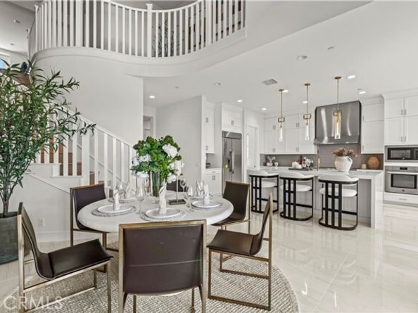 1186 Viejo Hills Dr, Lake Forest (el Toro) CA 92610