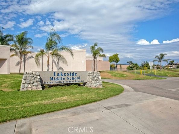 565 Springbrook, Irvine CA 92614