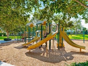 565 Springbrook, Irvine CA 92614