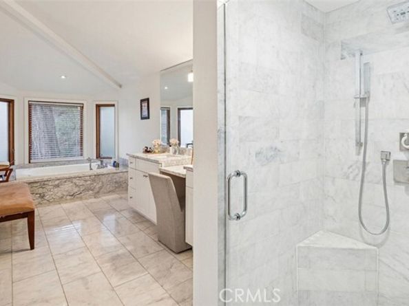 31991 Viapavo Real, Laguna Hills CA 92679