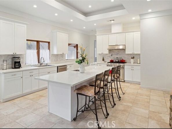 31991 Viapavo Real, Laguna Hills CA 92679