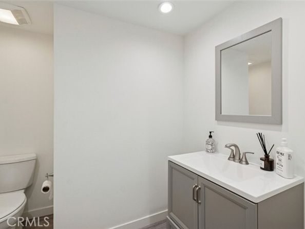 31991 Viapavo Real, Laguna Hills CA 92679