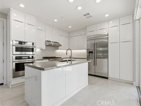 101 Red Oak, Lake Forest (el Toro) CA 92630