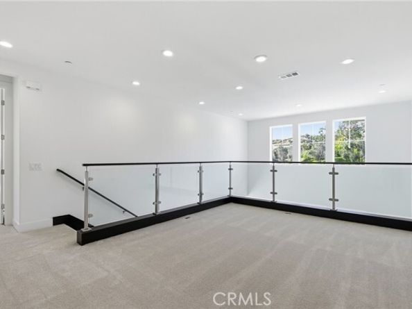 101 Red Oak, Lake Forest (el Toro) CA 92630