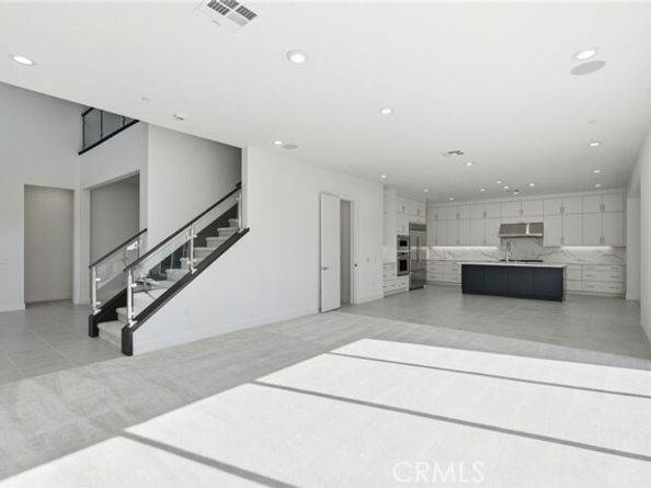 101 Red Oak, Lake Forest (el Toro) CA 92630