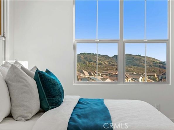 230 collino, Irvine CA 92602