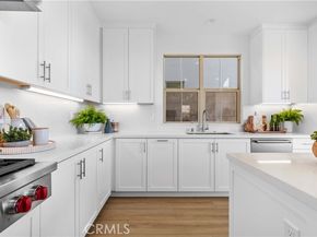 230 collino, Irvine CA 92602