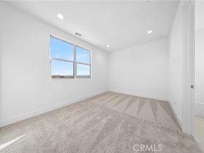 230 collino, Irvine CA 92602