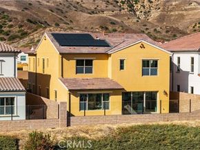 230 collino, Irvine CA 92602