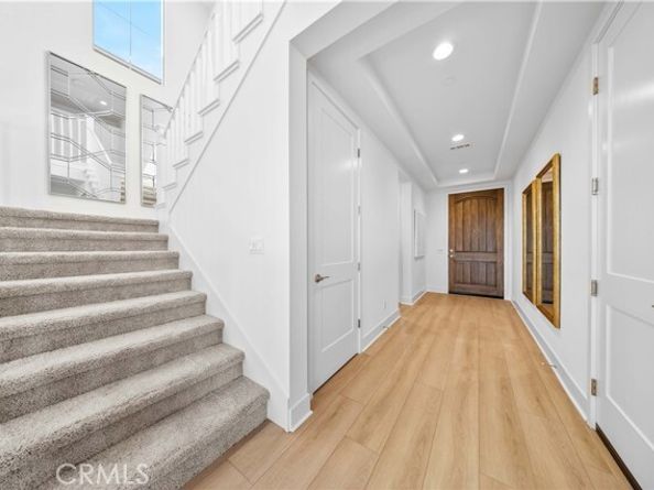 230 collino, Irvine CA 92602