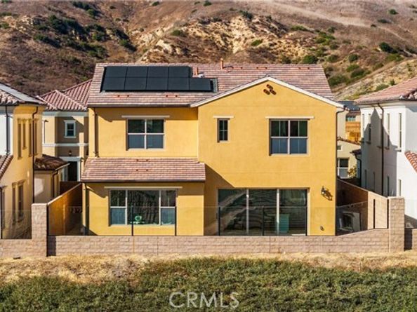 230 collino, Irvine CA 92602