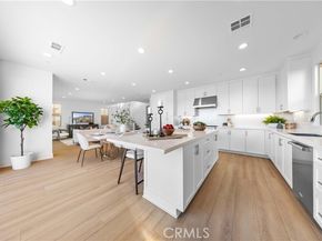 230 collino, Irvine CA 92602