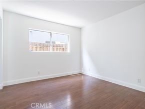 9155 Noble, North Hills (los Angeles) CA 91343