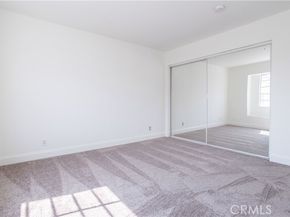 9155 Noble, North Hills (los Angeles) CA 91343