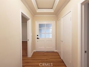 22201 Schoolcraft, Canoga Park (los Angeles) CA 91303