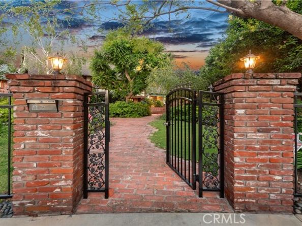 5340 Calvin Avenue, Tarzana (los Angeles) CA 91356