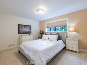 5340 Calvin Avenue, Tarzana (los Angeles) CA 91356