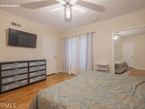 8523 Lindley Avenue, Northridge (los Angeles) CA 91325