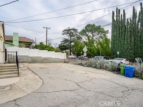7025 Day Street, Tujunga (los Angeles) CA 91042
