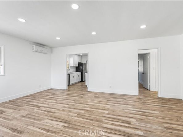 14840 Polk Street, Sylmar (los Angeles) CA 91342