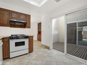 6726 Nagle Avenue, Los Angeles CA 91401