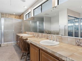 24736 Eilat Street, Woodland Hills (los Angeles) CA 91367