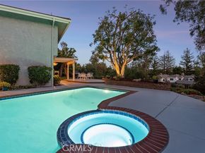 24736 Eilat Street, Woodland Hills (los Angeles) CA 91367