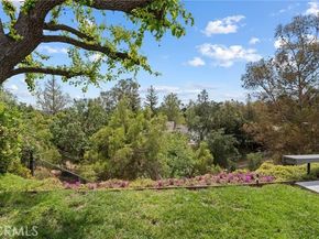 24736 Eilat Street, Woodland Hills (los Angeles) CA 91367