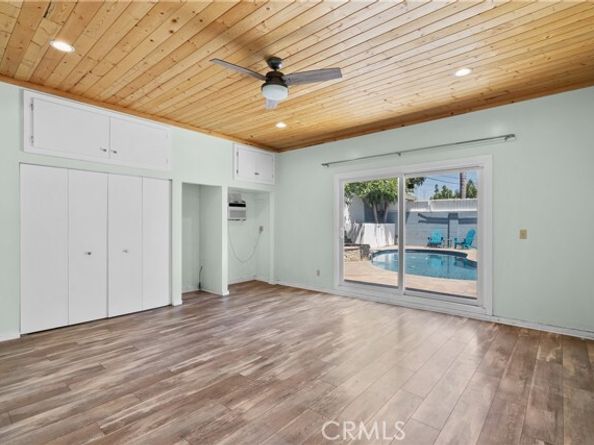 6443 Bakman, North Hollywood (los Angeles) CA 91606