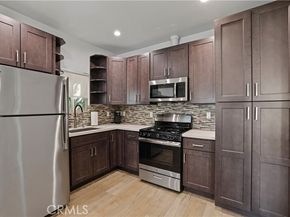 14940 Hartland, Van Nuys (los Angeles) CA 91405