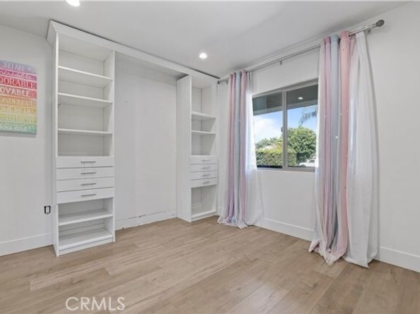 14940 Hartland, Van Nuys (los Angeles) CA 91405