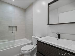 14940 Hartland, Van Nuys (los Angeles) CA 91405