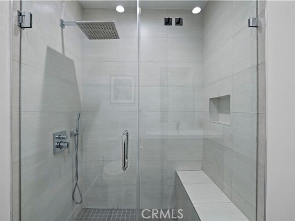 14940 Hartland, Van Nuys (los Angeles) CA 91405