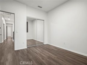 7619 N Patriot Way, Van Nuys (los Angeles) CA 91405