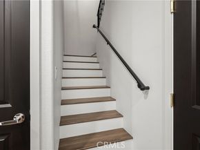 7619 N Patriot Way, Van Nuys (los Angeles) CA 91405