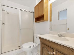 10540 Eton Avenue, Chatsworth (los Angeles) CA 91311