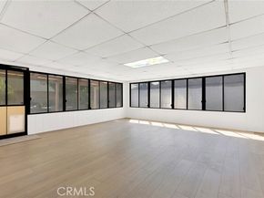 10540 Eton Avenue, Chatsworth (los Angeles) CA 91311