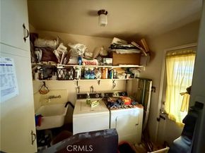 8537 Langdon Avenue, North Hills (los Angeles) CA 91343