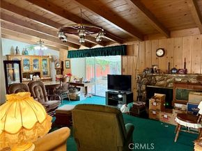 8537 Langdon Avenue, North Hills (los Angeles) CA 91343